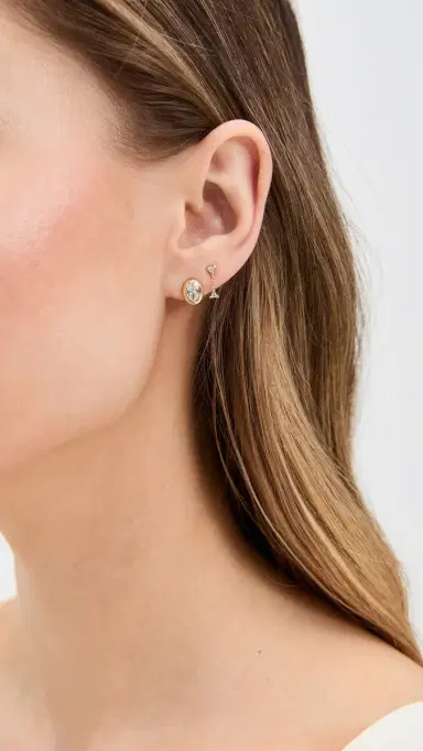Shashi Reagan Studs Gold/Diamond | Thumbnail 3 Shashi Reagan Studs Gold/Diamond | Thumbnail 3