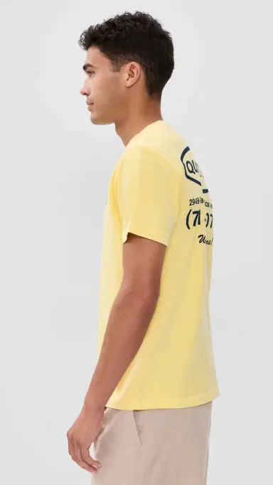 Quiet Golf Pro Shop T-Shirt Yellow | Thumbnail 4
