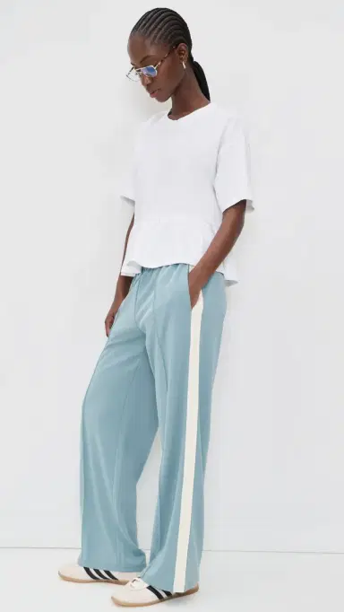 THE GREAT. The Wide Leg Track Pants Robin Blue | Thumbnail 2