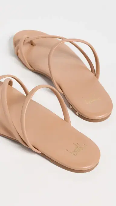 beek Sunbird Sandals Beach | Thumbnail 4