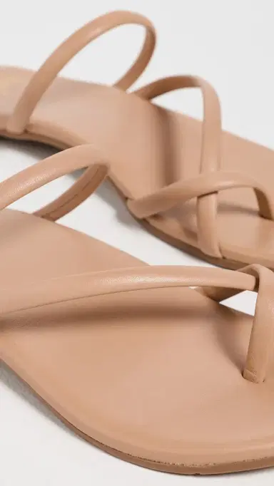 beek Sunbird Sandals Beach | Thumbnail 6