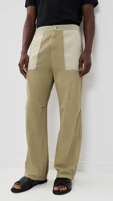 MM6 Maison Margiela Patch Pocket Pants Khaki | Thumbnail 2 MM6 Maison Margiela Patch Pocket Pants Khaki | Thumbnail 2