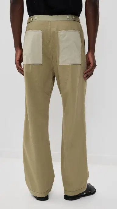 MM6 Maison Margiela Patch Pocket Pants Khaki | Thumbnail 3 MM6 Maison Margiela Patch Pocket Pants Khaki | Thumbnail 3