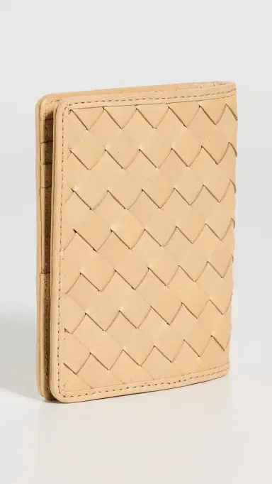 BEMBIEN Este Passport Holder Caramel One Size | Thumbnail 3