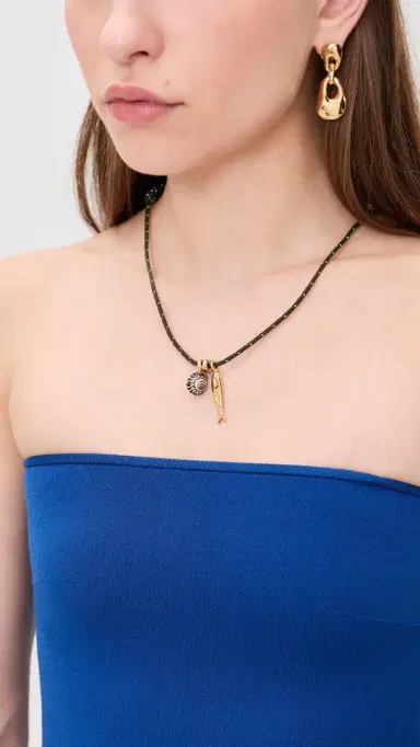 éliou Corvo Necklace | Thumbnail 3