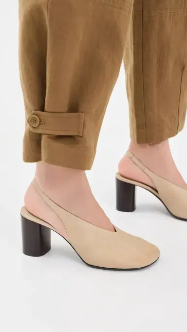 Lemaire Glove Slingback 80mm Pumps Washed Beige | Thumbnail 3 Lemaire Glove Slingback 80mm Pumps Washed Beige | Thumbnail 3