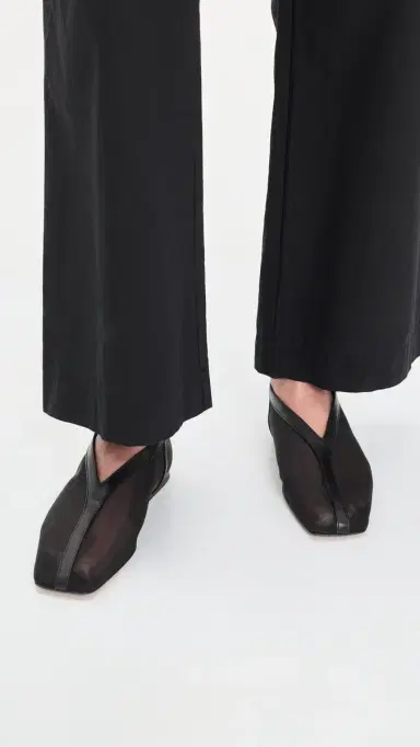 MANSUR GAVRIEL Square Soft V Flats Black 35 | Thumbnail 3