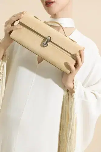 Savette Slim Symmetry Pochette - Flax Suede | Thumbnail 3