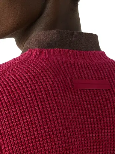 ZEGNA Men's Cotton and Silk V-Neck T-Shirt - Dark Pink | Thumbnail 4 ZEGNA Men's Cotton and Silk V-Neck T-Shirt - Dark Pink | Thumbnail 4