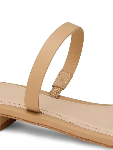 22élevé Women's Leather Toe Ring Sandals | Thumbnail 6