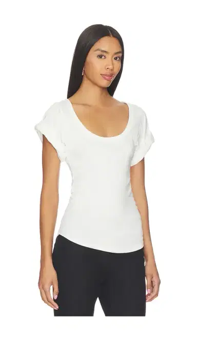 THE LINE BY K Maya T-shirt | Thumbnail 2