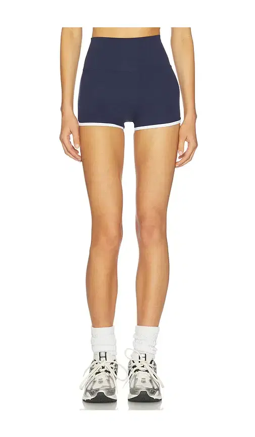 WellBeing + BeingWell MoveWell Alba 3 Inch Short