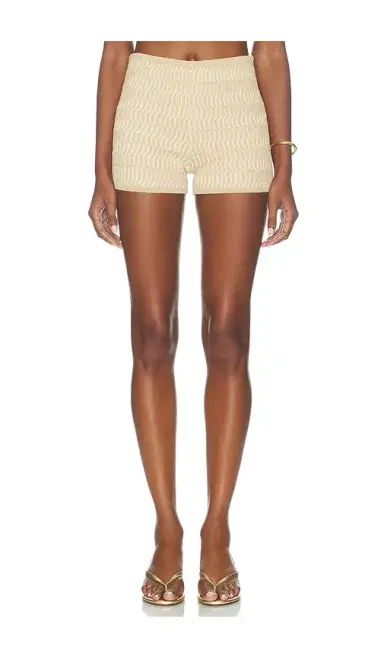 DEVON WINDSOR Grazia Short | Thumbnail 1 DEVON WINDSOR Grazia Short | Thumbnail 1