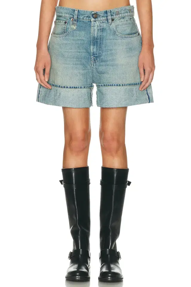 R13 Nina Short