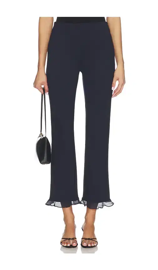 Kelly Capri