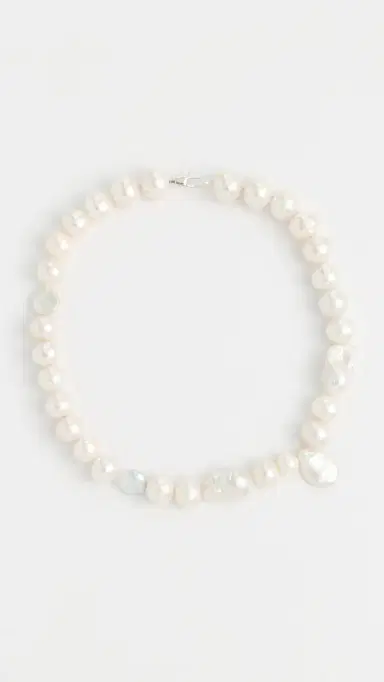 SHASHI Chantily Necklace Pearl One Size | Thumbnail 2 SHASHI Chantily Necklace Pearl One Size | Thumbnail 2