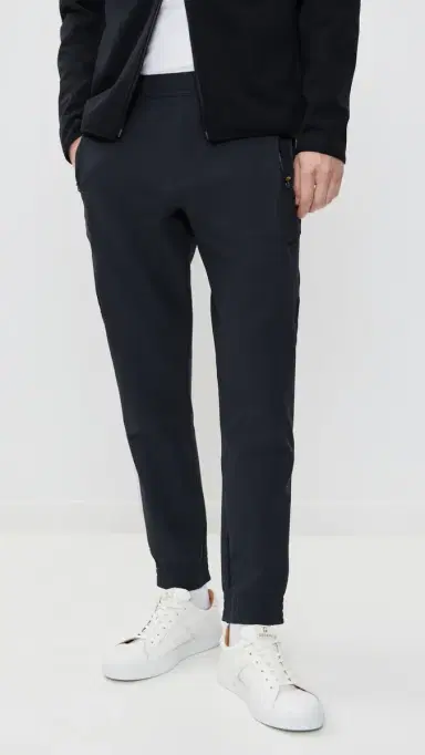 Rhone Altitude Cargo Pants Black | Thumbnail 2