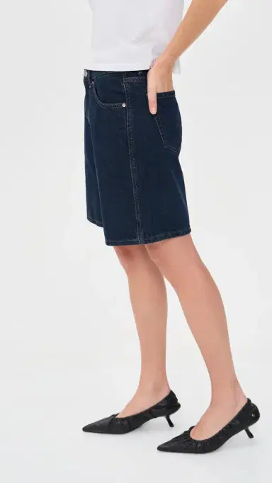DL1961 Taylor Relaxed High Rise Denim Shorts Night Out | Thumbnail 4 DL1961 Taylor Relaxed High Rise Denim Shorts Night Out | Thumbnail 4