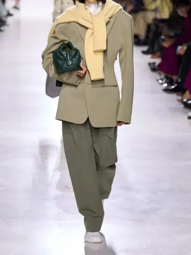 Bottega Veneta Cashmere Sweater | Thumbnail 6 Bottega Veneta Cashmere Sweater | Thumbnail 6