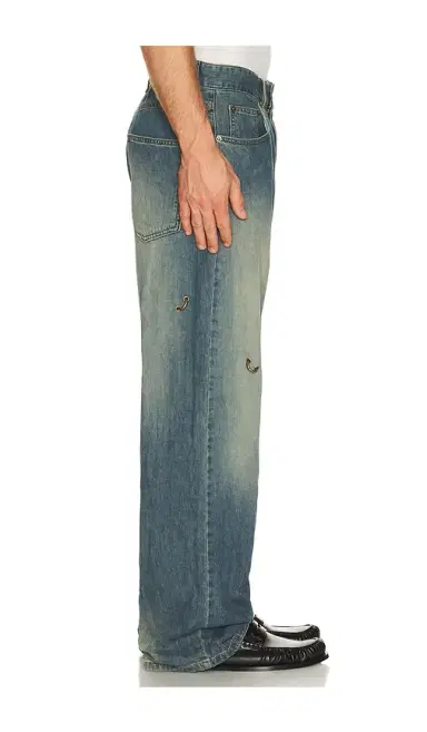 We11Done Piercing Denim Jeans | Thumbnail 9