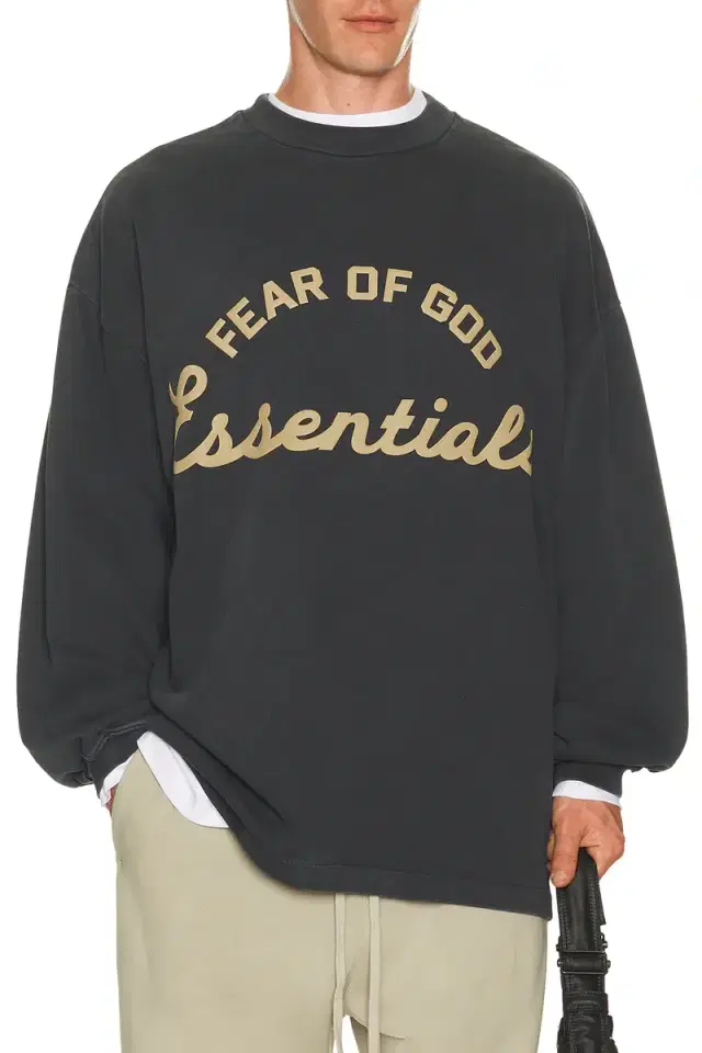 Fear of God ESSENTIALS Training 90's Long Sleeve Tee