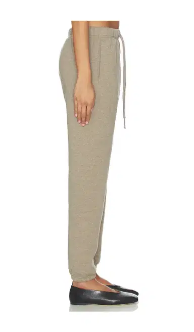 Fear of God Essentials Vintage Sweatpant | Thumbnail 2 Fear of God Essentials Vintage Sweatpant | Thumbnail 2