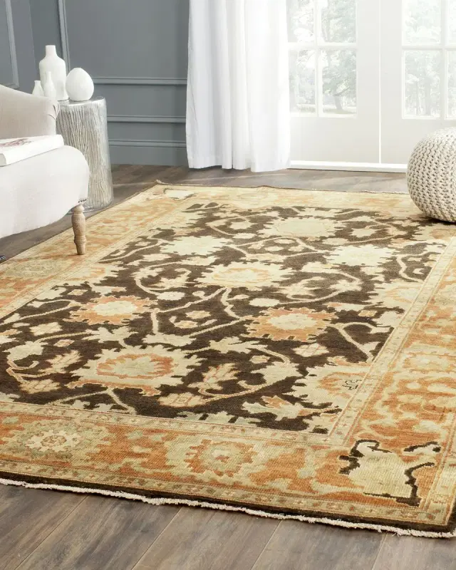 Safavieh Hickory Oushak Rug