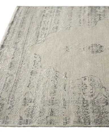 Safavieh Simmy Rug | Thumbnail 1