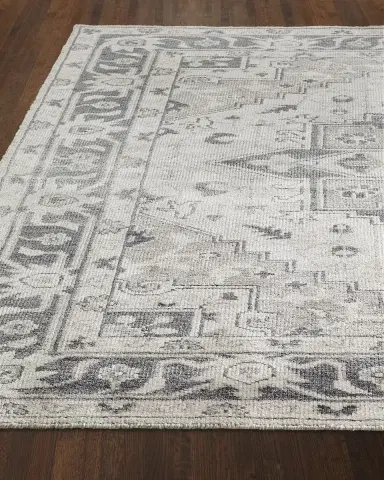 Safavieh Romeo Hand-Knotted Rug | Thumbnail 2