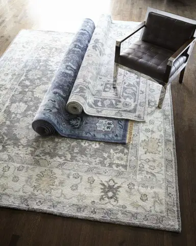 Safavieh Romeo Hand-Knotted Rug | Thumbnail 3