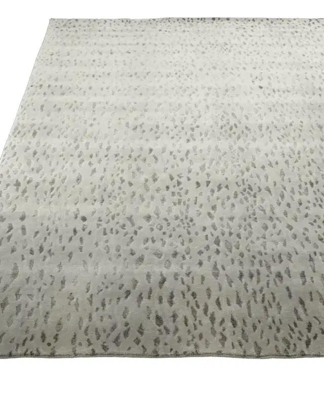 Safavieh Silver Leopard Rug