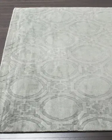 Safavieh Magee Hand-Loomed Rug | Thumbnail 1