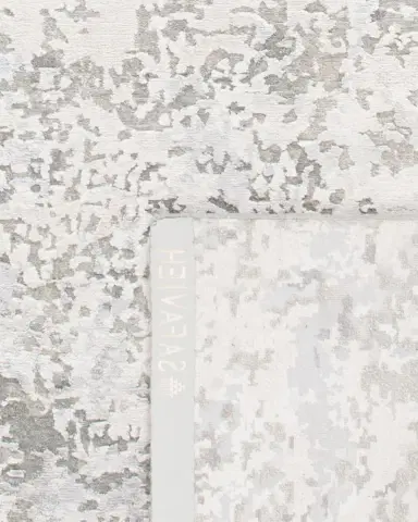 Safavieh Swann Hand-Knotted Rug | Thumbnail 3