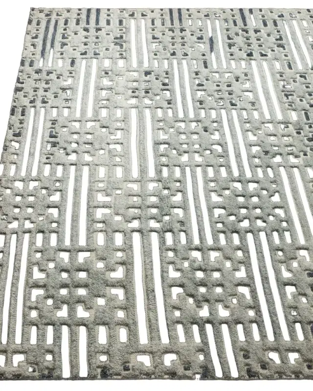 Safavieh Julius Hand-Knotted Rug