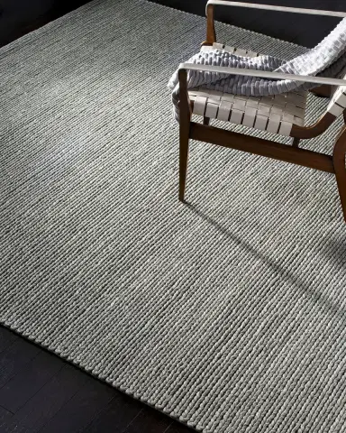 Safavieh Lark Hand-Tufted Rug | Thumbnail 2 Safavieh Lark Hand-Tufted Rug | Thumbnail 2
