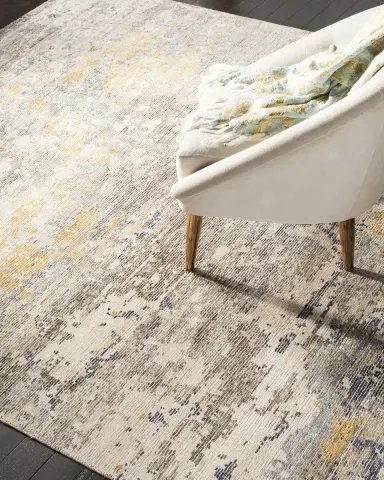 Safavieh Trisha Hand-Knotted Rug | Thumbnail 3