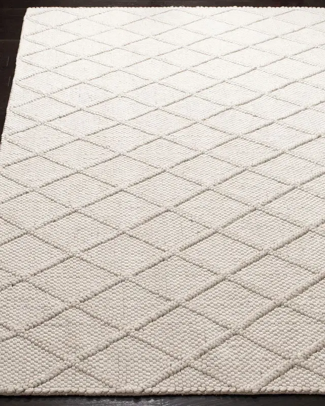 Safavieh Wren Hand-Woven Rug