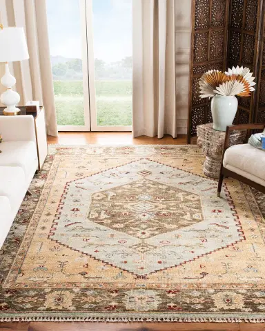 Safavieh Darlington Hand-Knotted Rug | Thumbnail 3