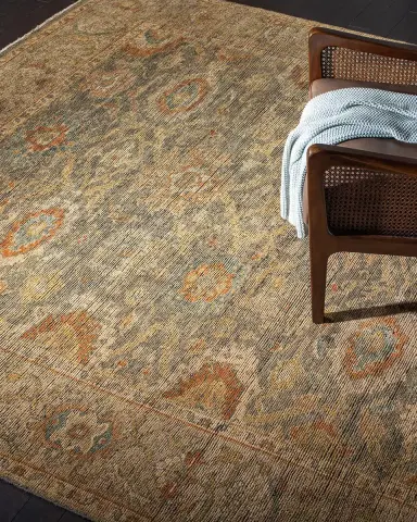 Safavieh Monserrate Hand-Knotted Rug | Thumbnail 2