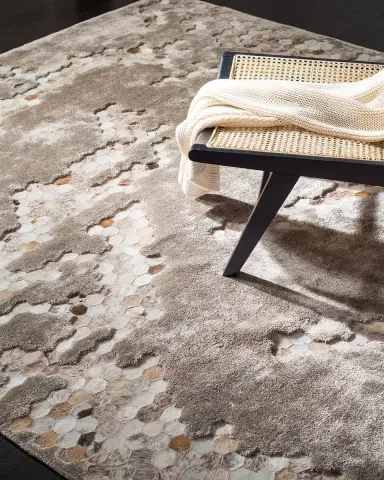 Safavieh Derek Hand-Tufted Rug | Thumbnail 2 Safavieh Derek Hand-Tufted Rug | Thumbnail 2