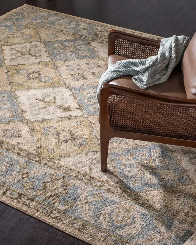 Safavieh Kettering Hand-Knotted Rug