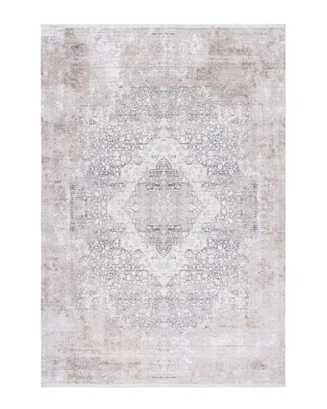 Safavieh Abigail Power-Loomed Rug