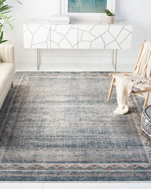 Safavieh Henry Power-Loomed Rug