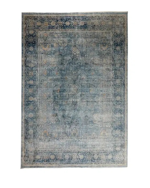 Safavieh Chantalle Power-Loomed Rug