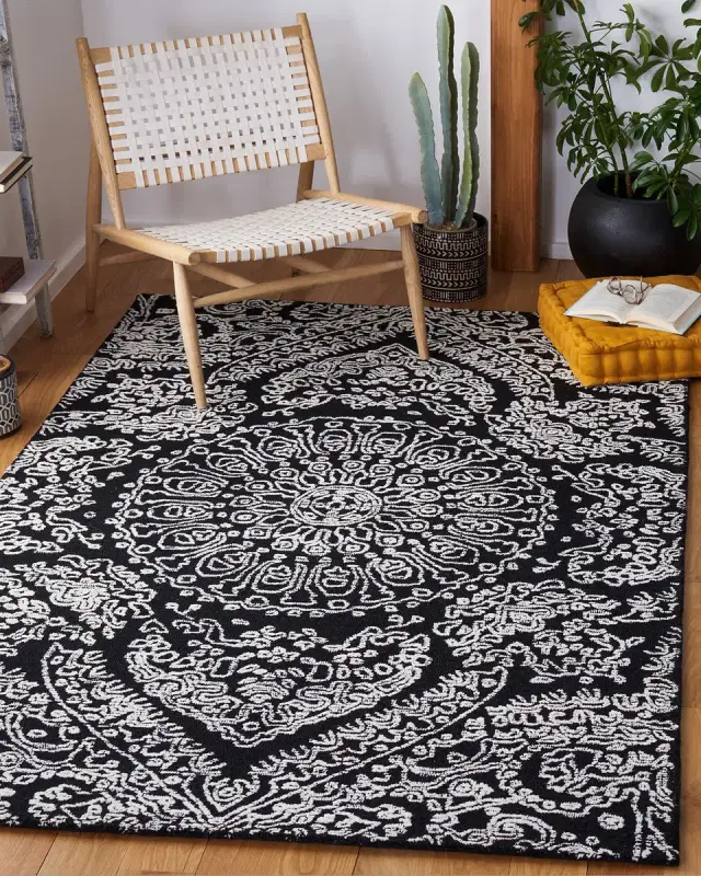 Safavieh Isolda Hand-Tufted Rug, 8 ' x 10 '