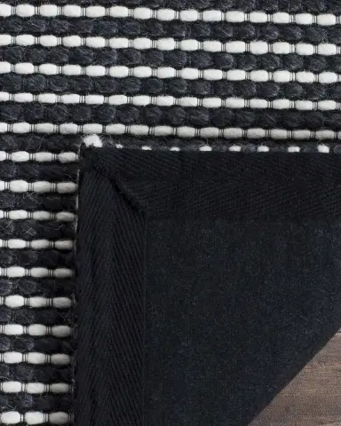 Safavieh Lyle Hand-Loomed Rug | Thumbnail 4