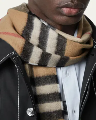 Burberry Men's Giant Check Cashmere Scarf | Thumbnail 3