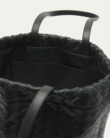 Bottega Veneta Medium Intrecciato Leather Bucket Bag | Thumbnail 4