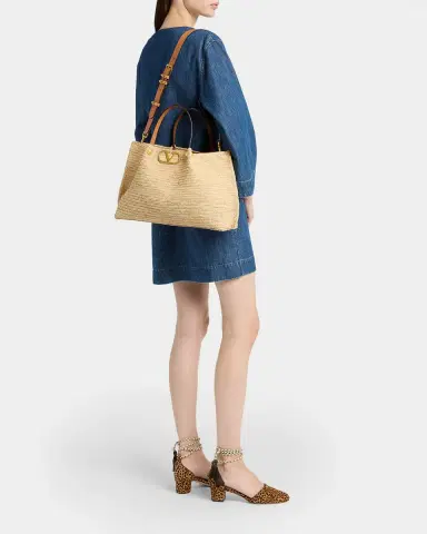 Valentino Garavani Medium Viscose Raffia Rockstud Tote Bag | Thumbnail 9