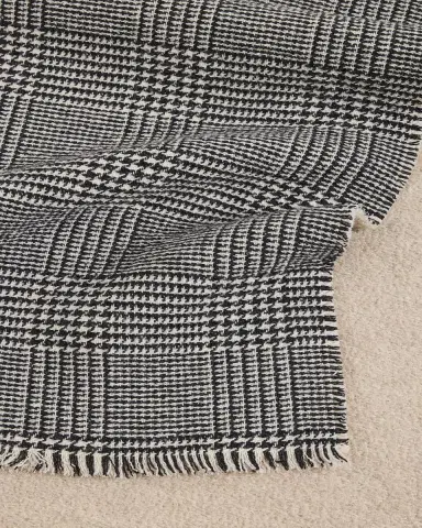 Alonpi Reversible Cashmere Check Scarf | Thumbnail 4